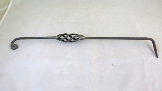 OLD FIREPLACE POKER IN WROUGHT IRON FIREPLACE TOOL 48cm CH34