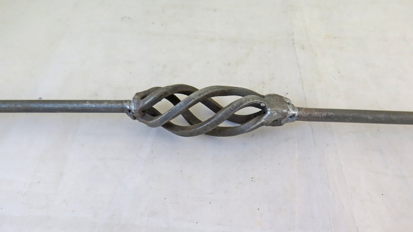 OLD FIREPLACE POKER IN WROUGHT IRON FIREPLACE TOOL 48cm CH34