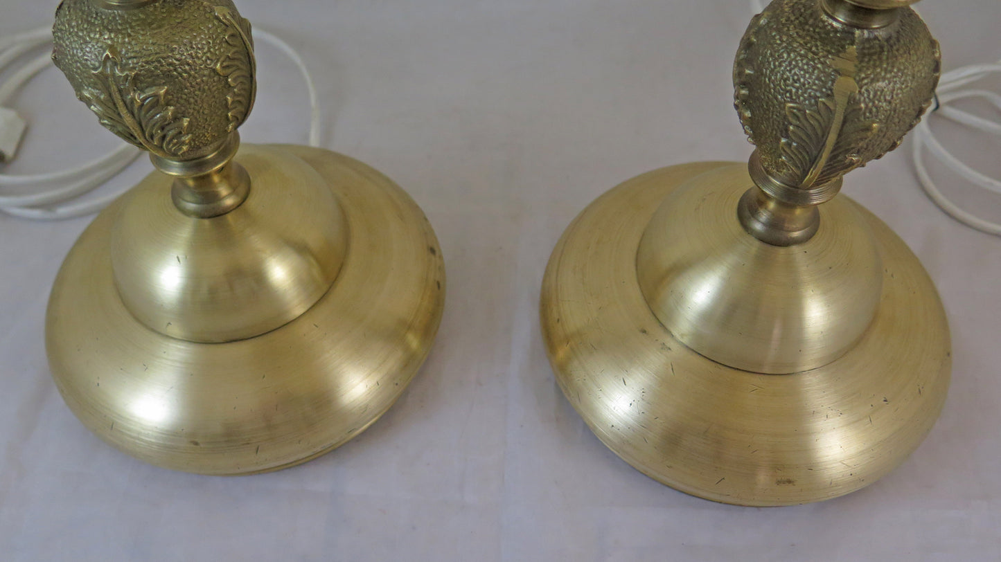 PAIR OF VINTAGE HANDMADE HANDMADE BRASS TABLE LAMPS CH35