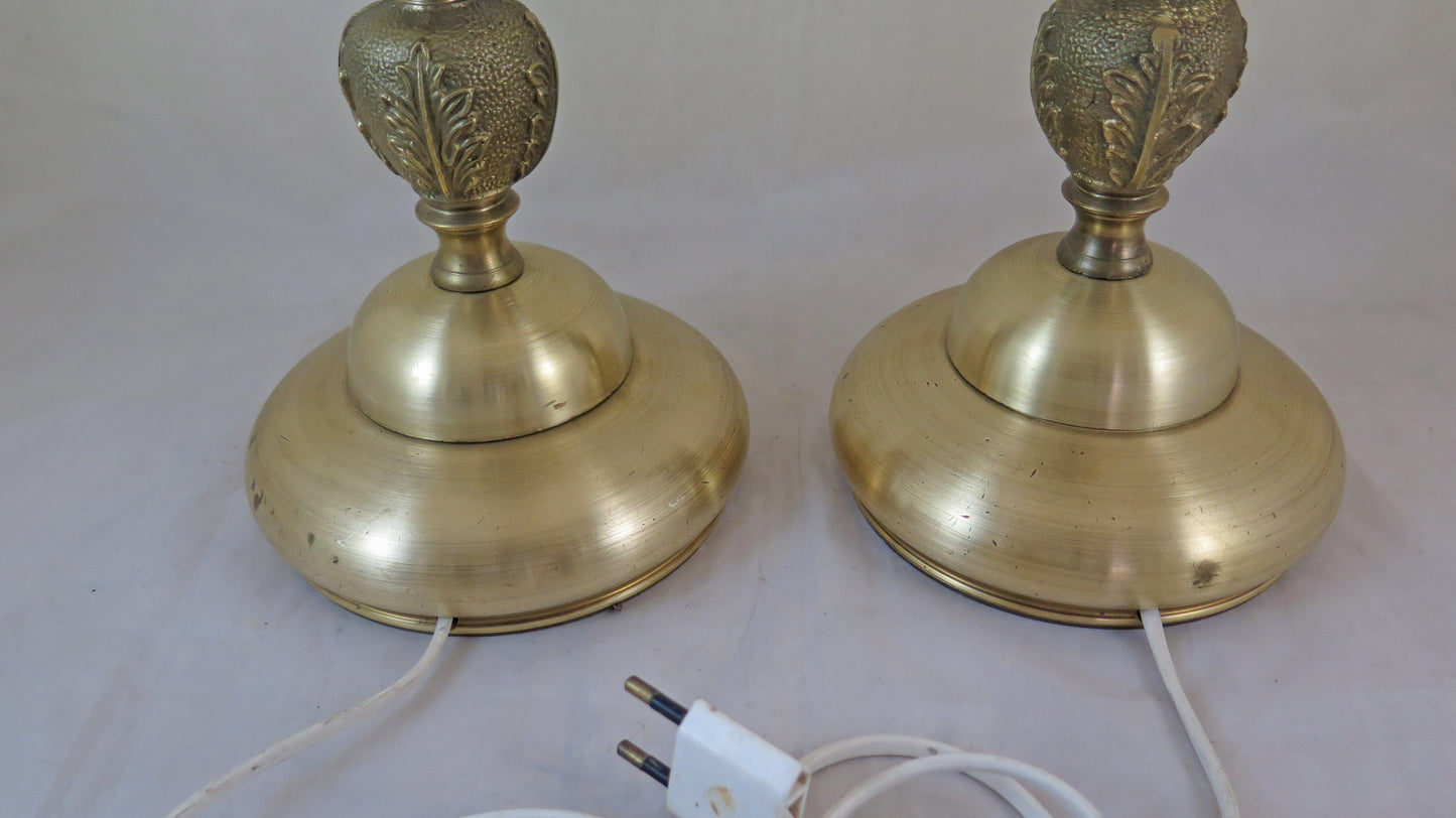 PAIR OF VINTAGE HANDMADE HANDMADE BRASS TABLE LAMPS CH35