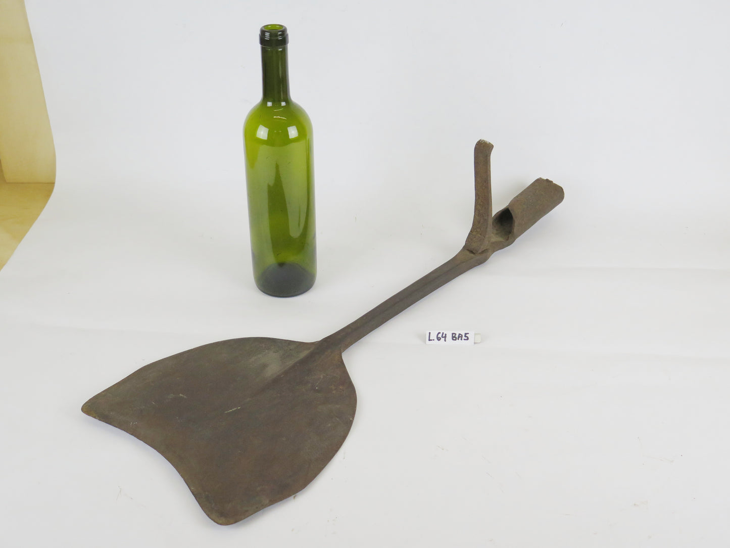 OLD HAND DRILL TIN AND SPADE IRON FOOT STAND TRADE TOOLS BA5