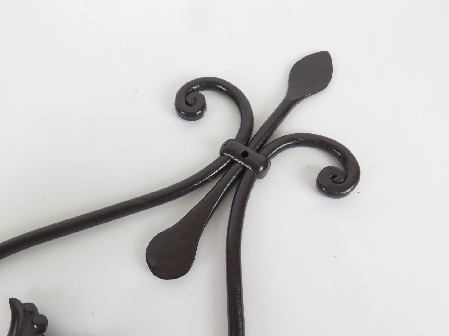 OLD WALL LIGHT IN HAND FORGED WROUGHT IRON WITH TWO FLAMES WALL LIGHT CH39