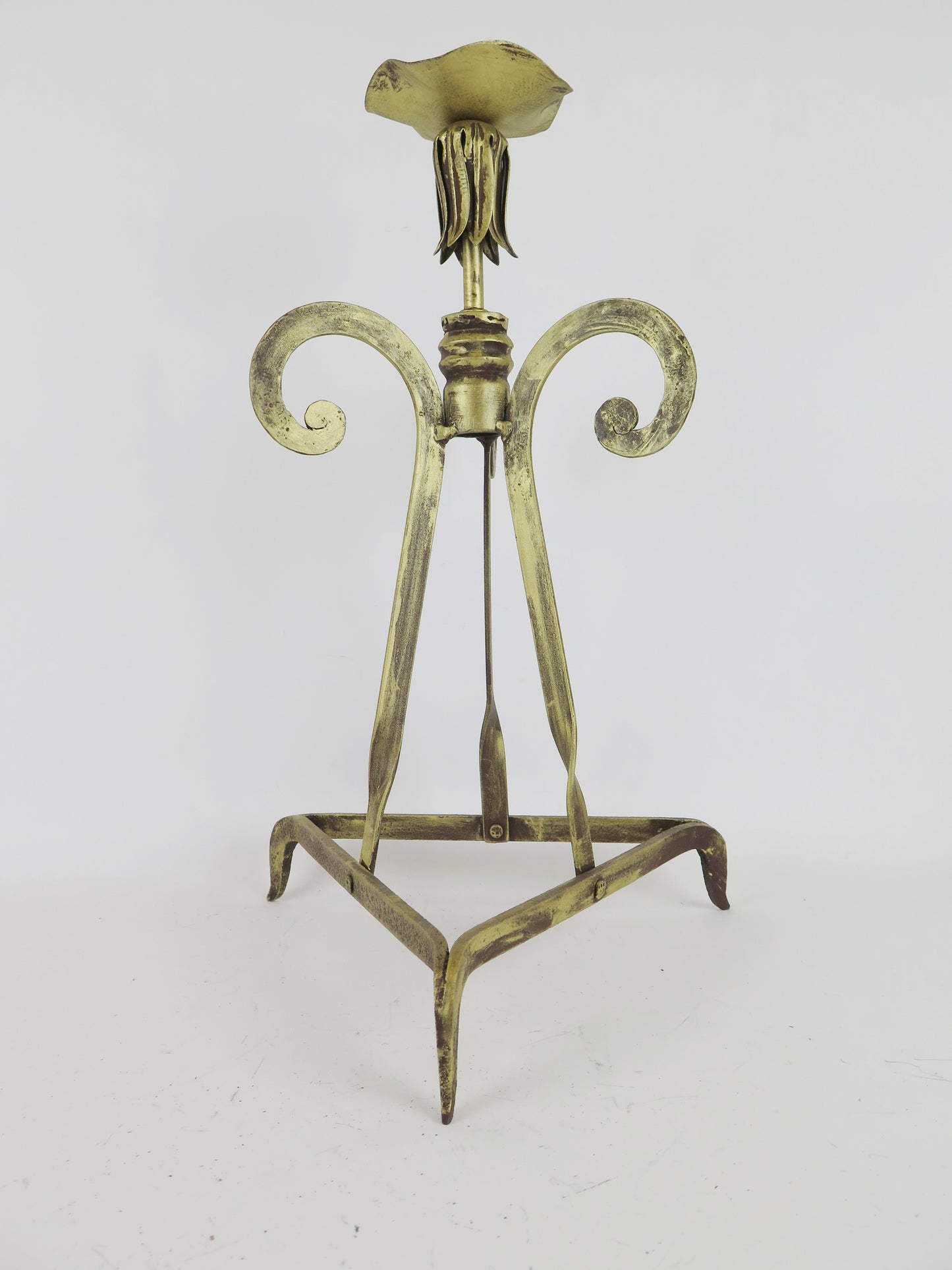 VINTAGE HANDMADE GOLDEN WROUGHT IRON DESK LAMP ABAT-JOUR CH35