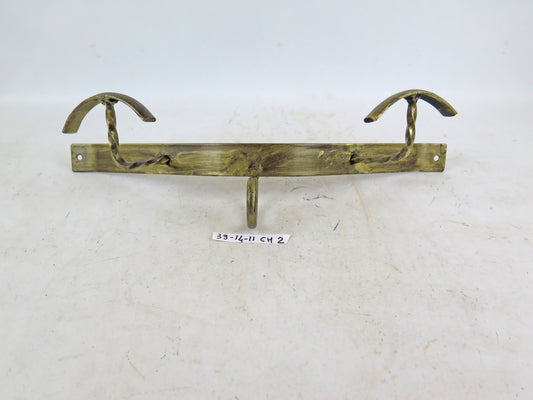 GOLDEN WROUGHT IRON WALL COAT RACK WITH 2 VINTAGE COAT HOOKS CH2