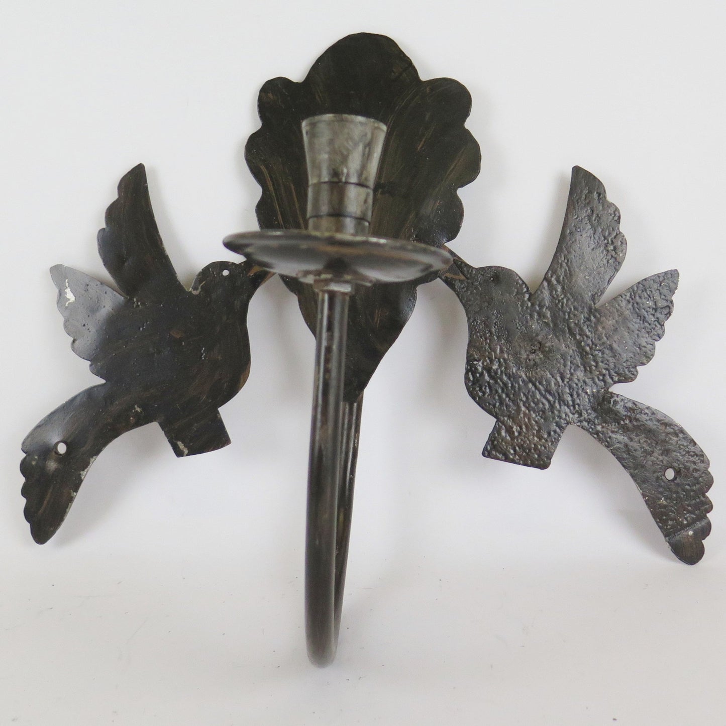 HAND FORGED WROUGHT IRON WALL LIGHT WITH LUCE BIRD MEDALLION CH40