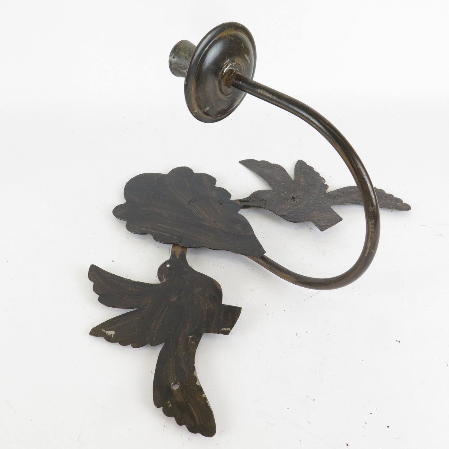 HAND FORGED WROUGHT IRON WALL LIGHT WITH LUCE BIRD MEDALLION CH40