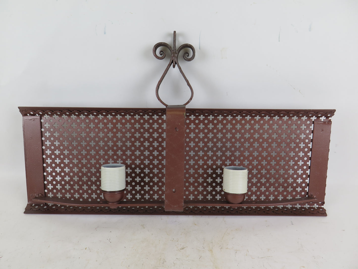 OLD HANDMADE WALL LIGHT WALL LIGHT WITH CH8 LAMPSHADE