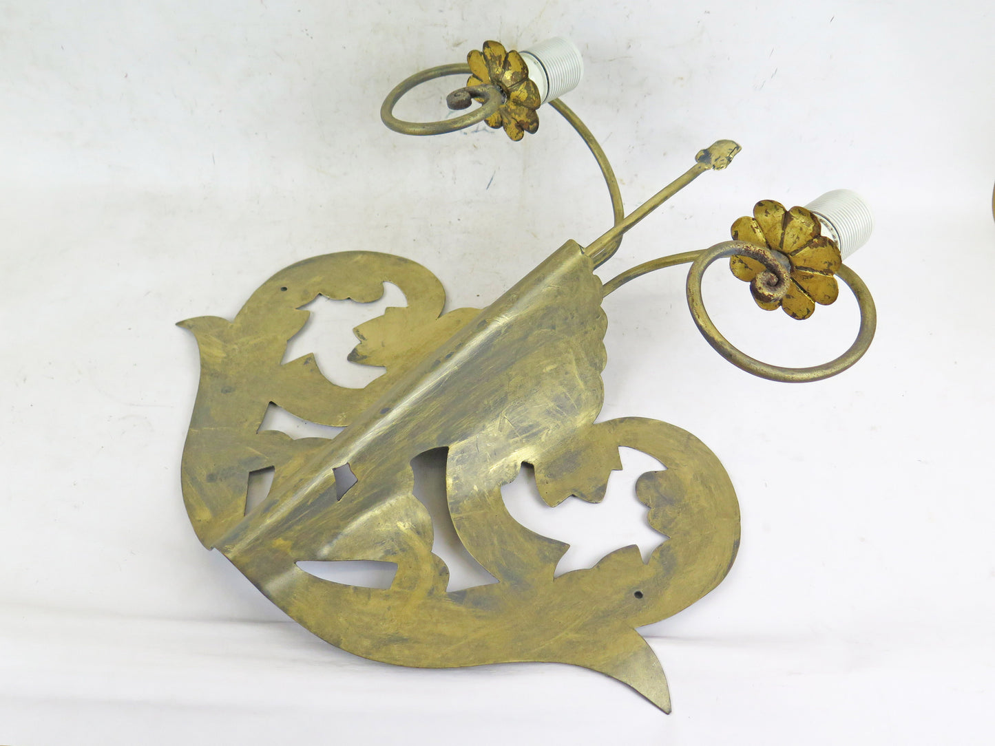 WALL LIGHT TWO FLAMES WROUGHT IRON VINTAGE HANDMADE WALL LIGHT CH39